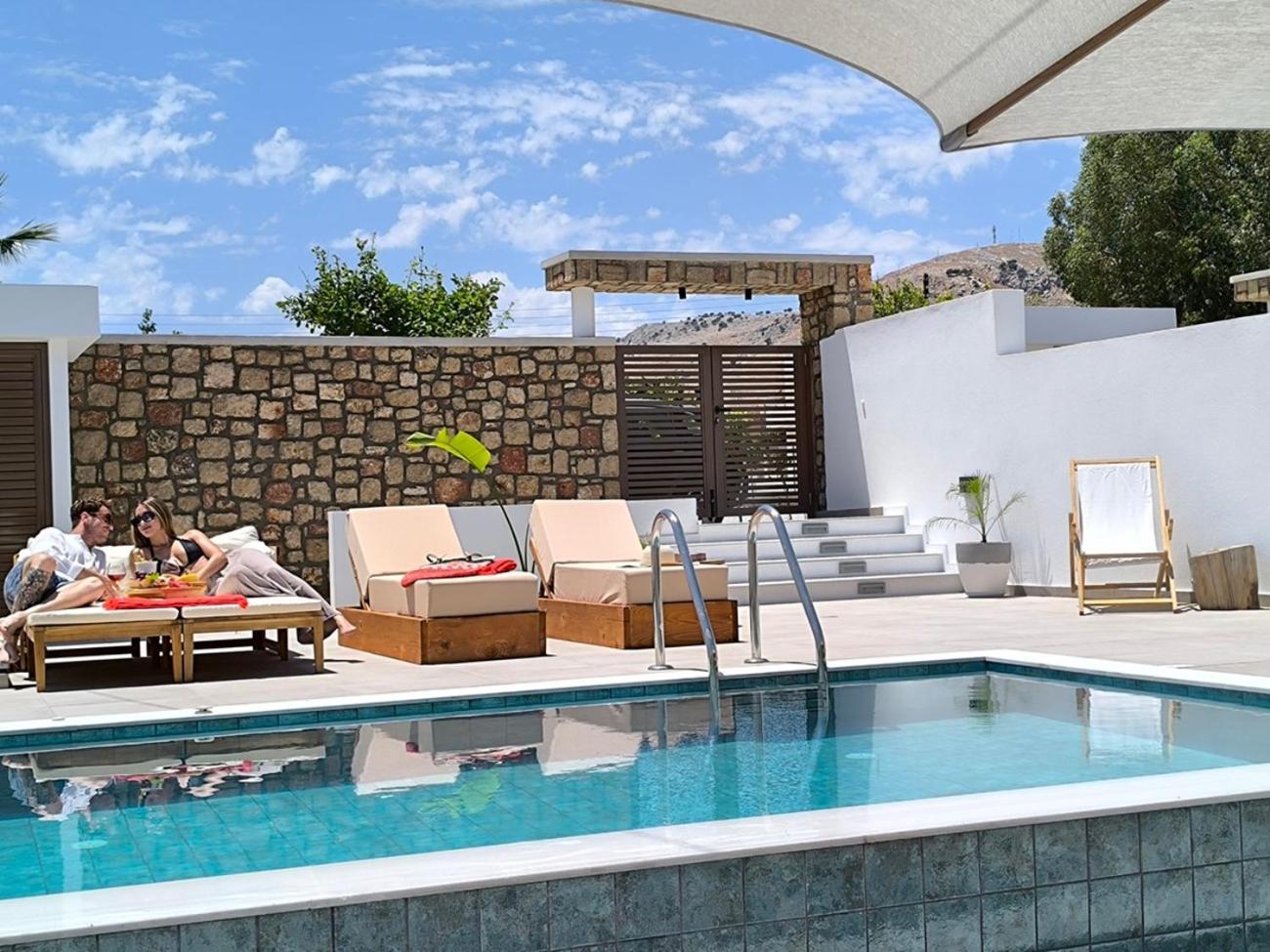 Valantina'S & Mannouel Lardos Luxury Villas Exterior photo