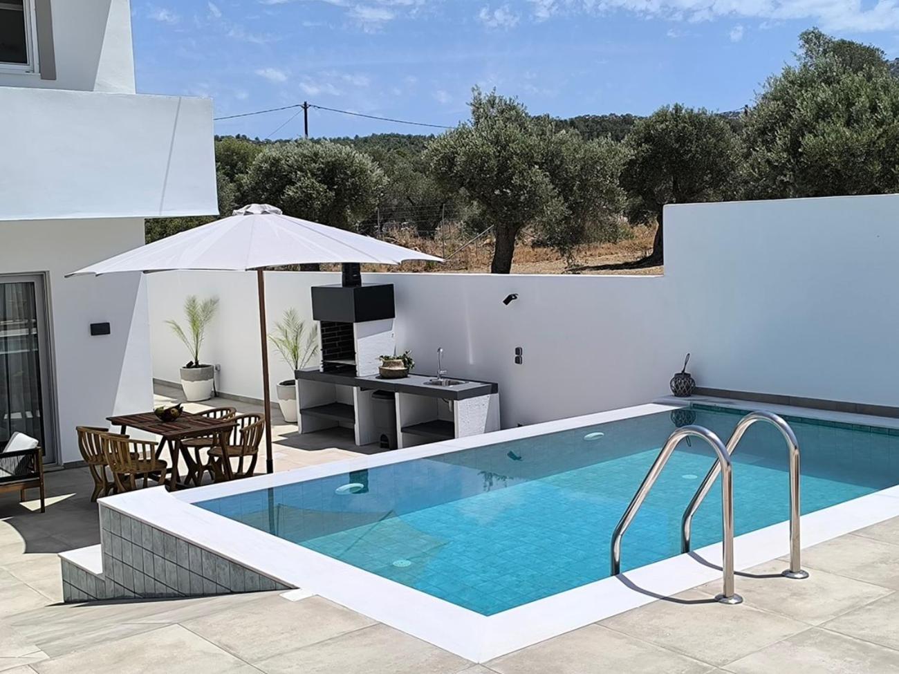 Valantina'S & Mannouel Lardos Luxury Villas Exterior photo
