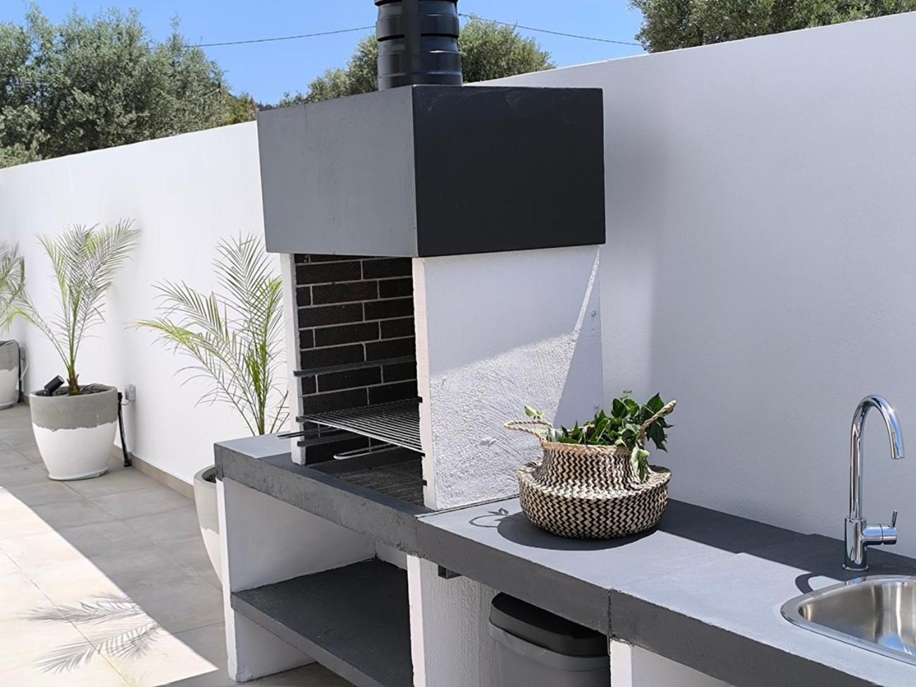 Valantina'S & Mannouel Lardos Luxury Villas Exterior photo