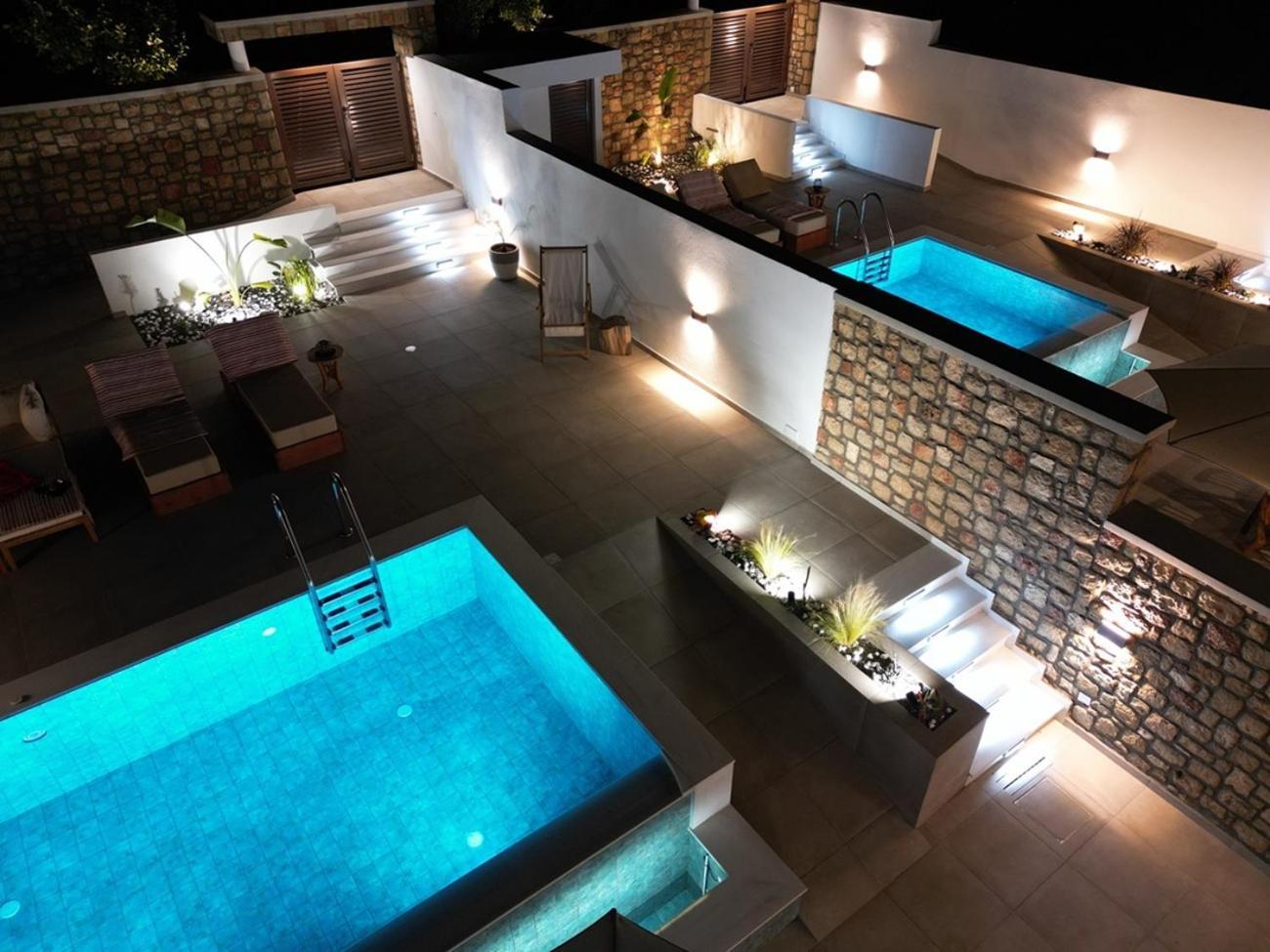 Valantina'S & Mannouel Lardos Luxury Villas Exterior photo